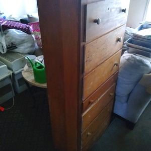 6 compartment dresser with jewelry drawer